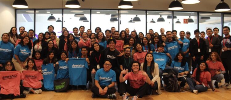 Más de la mitad de los jóvenes trabajan en la informalidad y Generation México busca cambiarlo