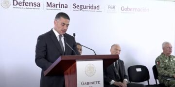 Reos enviados a EU buscaban obtener libertad o cambio de penal: García Harfuch