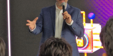 SLM y Criptolat llevan su visión al Fintech Summit Americas 2025 de la mano de Gonzalo Araújo C