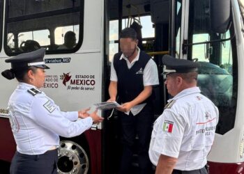 Brinda operativo Pasajero Seguro traslados confiables para trabajadores, estudiantes y familias en Toluca