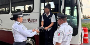 Brinda operativo Pasajero Seguro traslados confiables para trabajadores, estudiantes y familias en Toluca