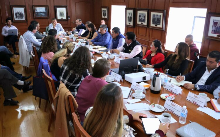 Refuerza Ricardo Moreno agenda de trabajo en favor de las y los toluqueños