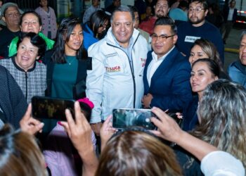 Más luz para la zona norte de Toluca: Ricardo Moreno cumple su compromiso con nuevas luminarias