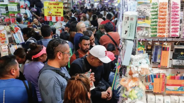 Aumenta 30% el uso de tarjetas de crédito por regreso a clases