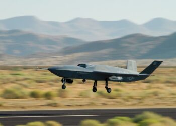 GA-ASI marca otro hito en la aviación con las pruebas de vuelo del YFQ-42A CCA