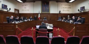 Entre aplausos, SCJN inicia la que se espera sea su última sesión