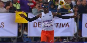 Etíope Tadu Abate Deme conquista el Maratón de la Ciudad de México 2025