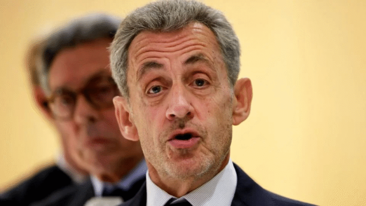 Nicolás Sarkozy es condenado a cinco años por corrupción y deberá ir a prisión