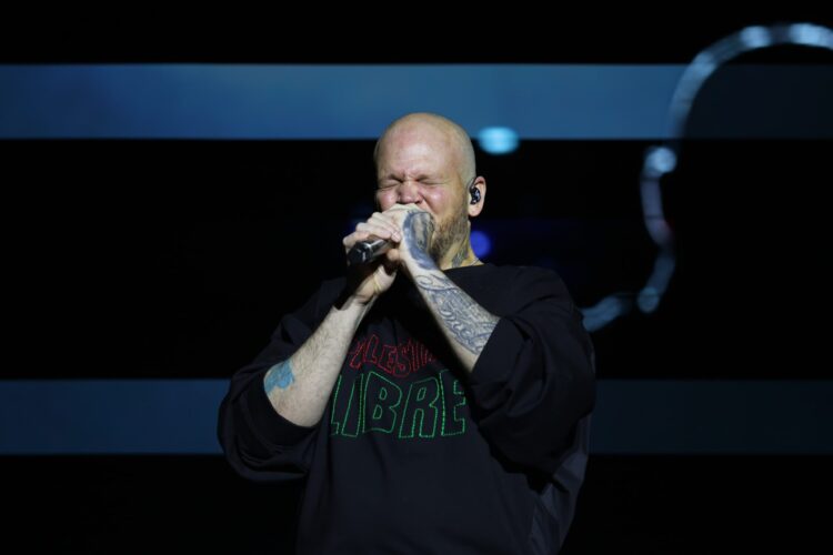 Con mensaje y ritmo, Residente enciende el corazón de la CDMX