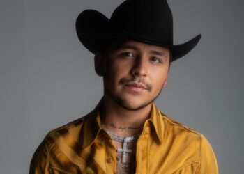 Christian Nodal y sus padres enfrentarán audiencia por presunta falsificación de contratos, según abogado