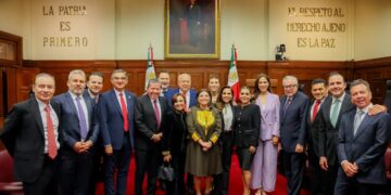 Asiste gobernador a la toma de posesión del nuevo Poder Judicial federal
