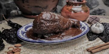 Con un espectacular cartel de artistas, octubre sabe a mole con tradición, música y gastronomía en la 48ª Feria Nacional del Mole de Milpa Alta