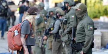 Trump autoriza el envío de tropas y el uso de la «fuerza total» en Portland