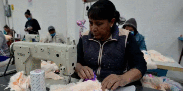 Se orientan mujeres más a actividades no remuneradas: Inegi