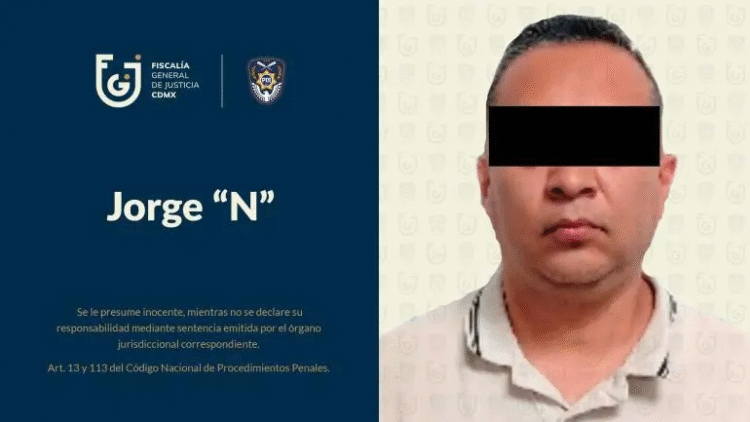 Detienen a taxista que cobró 9 mil pesos a adultos mayores en Coyoacán