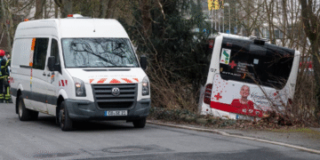 Al menos 15 muertos tras accidente de ómnibus en Brasil
