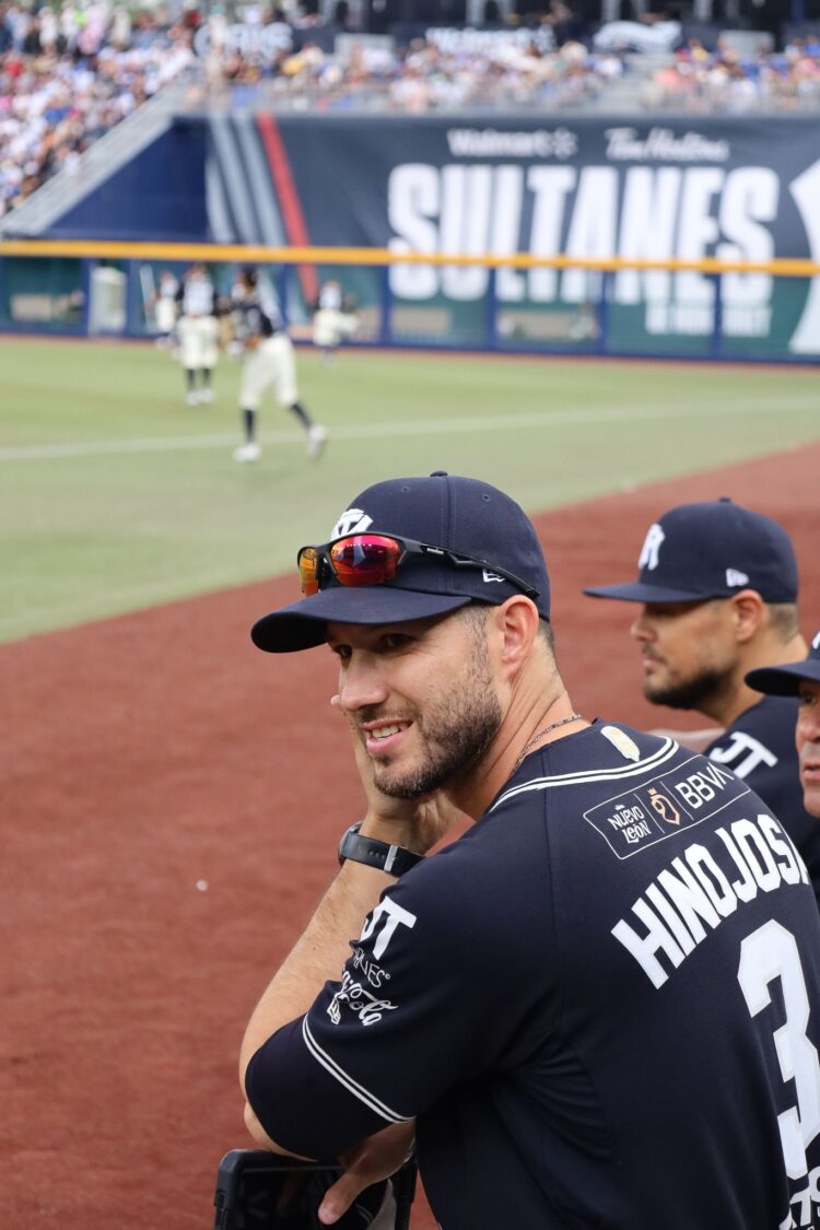 Planet Fitness® México y Sultanes de Monterrey hacen equipo dentro y fuera del diamante