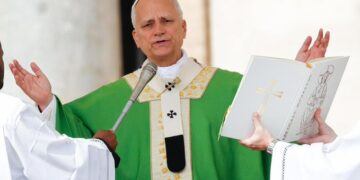 Papa León XIV pide que se respeten la legítimas aspiraciones de israelíes y palestinos