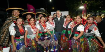 Puebla Brilla en San Jerónimo Caleras; Inaugura Pepe Chedraui modernización de 618 luminarias LED