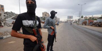 Israel espera que rehenes sean liberados de Gaza la mañana de este lunes