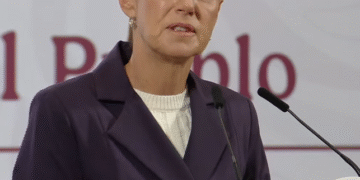 Sheinbaum denuncia a hombre que la acosó; «nadie puede vulnerar nuestro espacio»