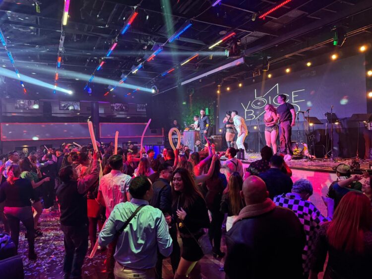 Mambo Café celebra 25 años de ritmo y tradición en la vida nocturna de la Ciudad de México en una noche de alegría y orquestas