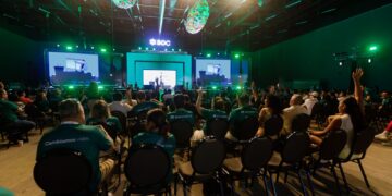 SOC celebra 25 años cambiando vidas y consolidándose como el asesor financiero más importante de México