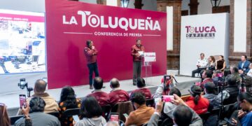 Ricardo Moreno pisa el acelerador; Toluca repara 3 mil baches