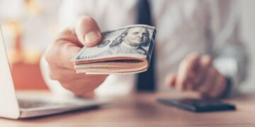 Remesas acumulan medio año de caídas: bajan 2.7% interanual durante septiembre