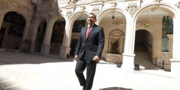 Cruz Pérez Cuéllar enciende el tablero político rumbo a 2027 con un mensaje desde Palacio de Gobierno