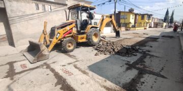 Continúa recuperación de calles en Toluca con trabajos de bacheo intenso, se cumple el compromiso del alcalde Ricardo Moreno