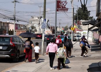 Entrega Ricardo Moreno Sendero Seguro para fortalecer la convivencia comunitaria y la seguridad en La Crespa Floresta