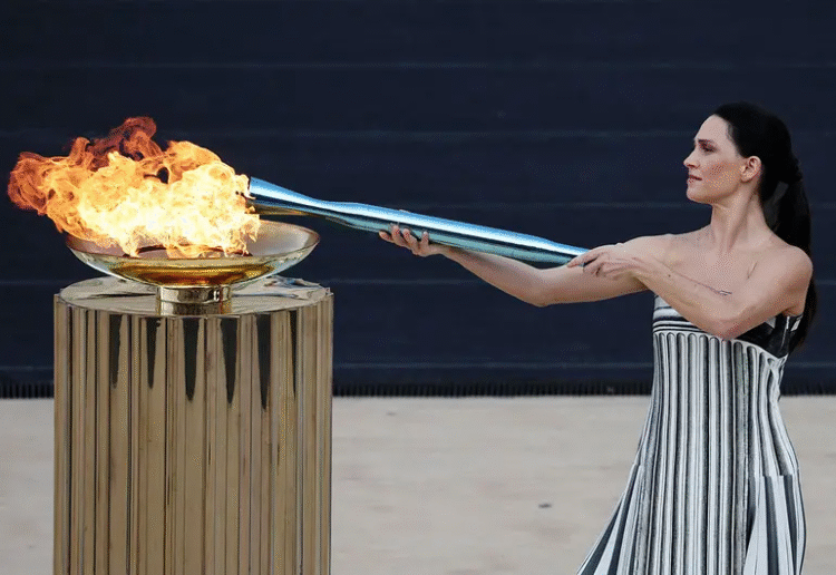 Italia recibe la llama de los Olímpicos de Invierno