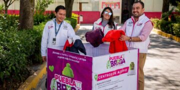 Unidad Médica Integral del SMDIF se suma a campaña “Puebla te abriga, dona una chamarra”
