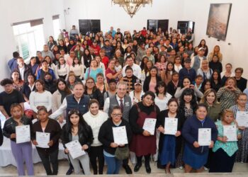 Reconoce Pepe Chedraui a 200 mujeres por fortalecer sus habilidades para el emprendimiento