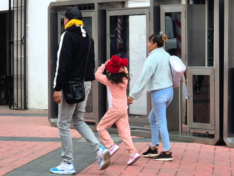 Proteger la salud de niñas y niños durante la temporada de frío es prioritario: Rocío Pegueros