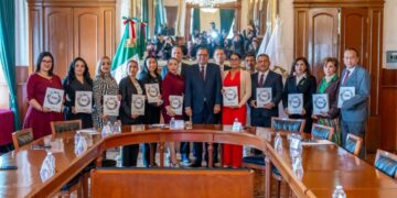 Entrega Ricardo Moreno Primer Informe de Gobierno al Cabildo