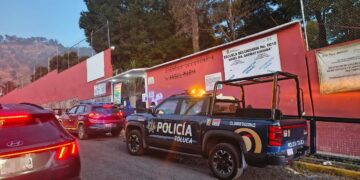 Continúa Toluca con operativo de “Sendero Seguro” en zonas escolares