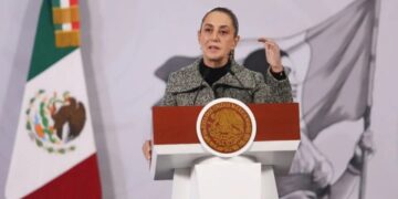 “No es claro que sea para ayudar a las mujeres”: Sheinbaum afirma que le pidió a Arturo Zaldívar revisar la “Ley Esposa”