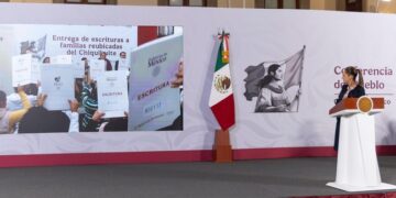 Presidenta Claudia Sheinbaum encabeza entrega de escrituras a 354 familias reubicadas del Chiquihuite