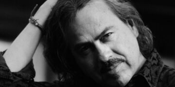 José Manuel Aguilera de la Barranca rinde homenaje a la literatura mexicana con Tinta negra y roja