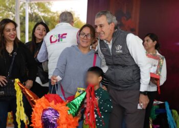 Celebra Pepe Chedraui “Vive la Navidad en Chapulco” con familias poblanas