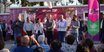 Arrancan MariElise y Pepe Chedraui Posadas Navideñas en unidades habitacionales de la capital