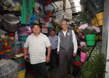 Cumple Pepe Chedraui compromiso con comerciantes del Mercado Independencia