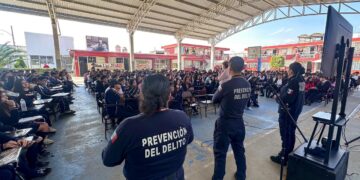 IJMP imparte pláticas de prevención a más de 400 estudiantes