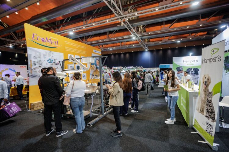 Más de 395 millones de pesos generó la industria de congresos y reuniones en 2025 a Puebla capital