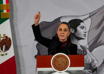 Sismo interrumpe la conferencia mañanera en Palacio Nacional