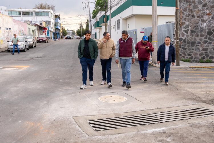 Supervisa Ricardo Moreno rehabilitación de calle Isabel la Católica y da un paso más en la transformación de Toluca