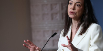 María Corina Machado promete regresar a Venezuela «lo antes posible»