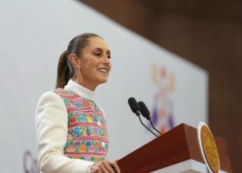 Se invierten 13 mil mdp para la reconstrucción en estados afectados por lluvias intensas; 2 mil 500 mdp se destinan a Puebla: Presidenta